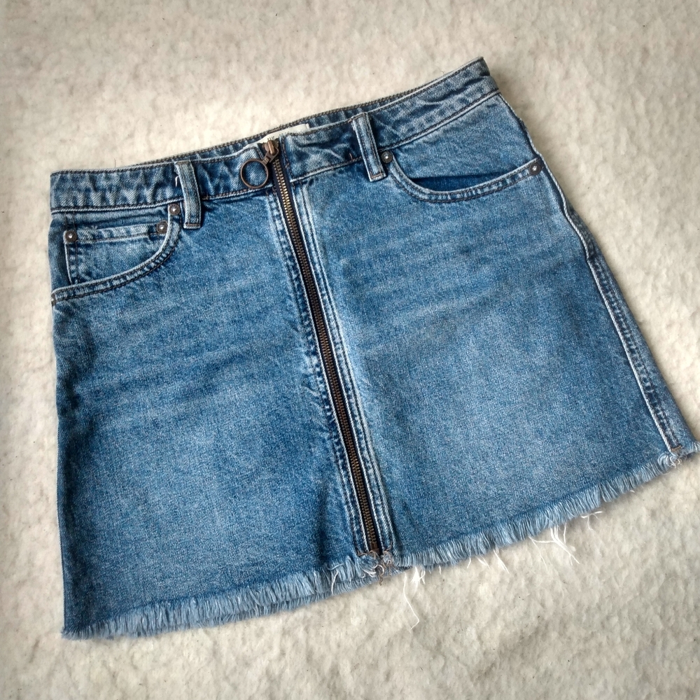 We The Free Zip It Up Denim Mini Skirt 4/27